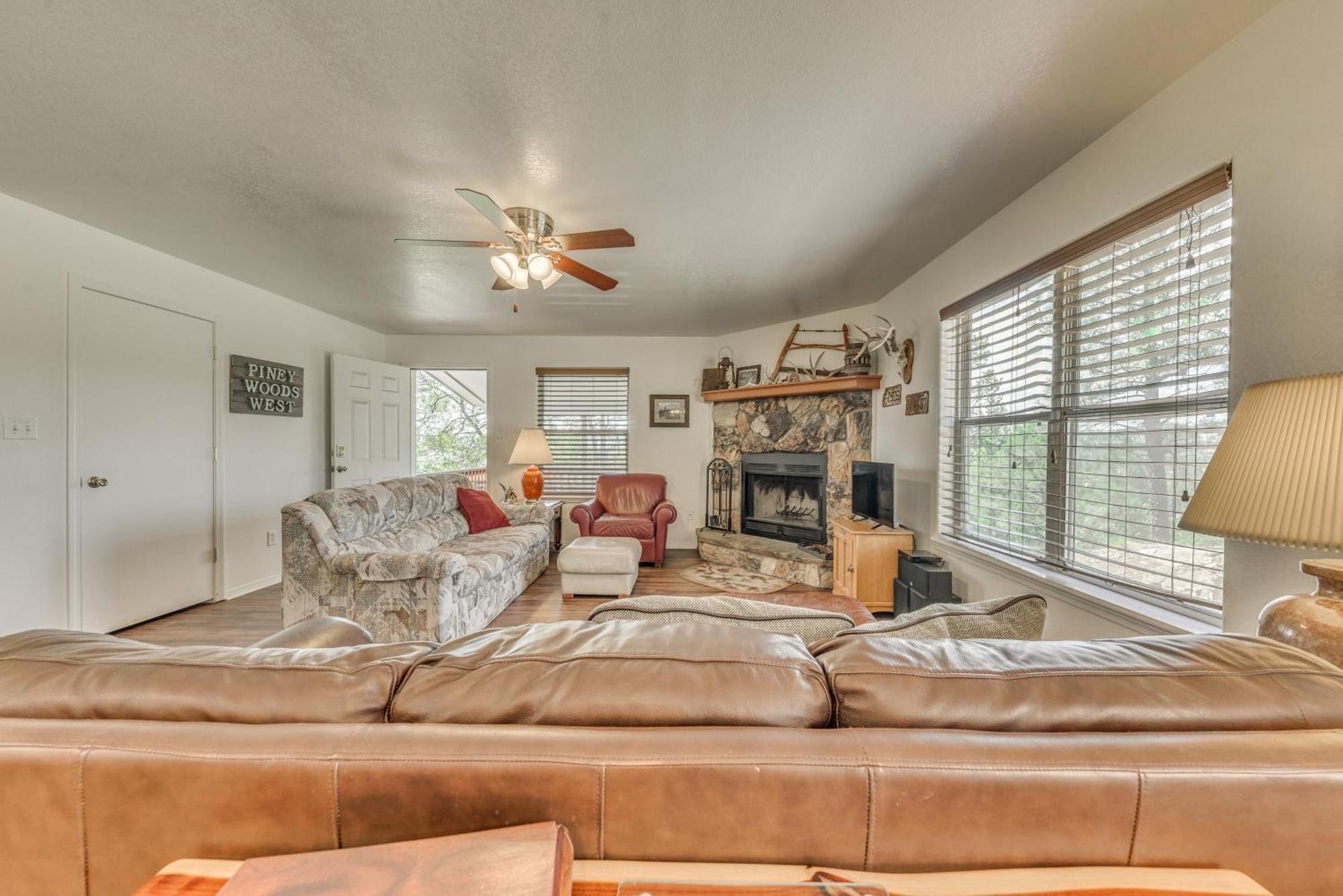 Hillside Haven With Deck Less Than 2 Miles To Dwtn Ruidoso! Exterior photo
